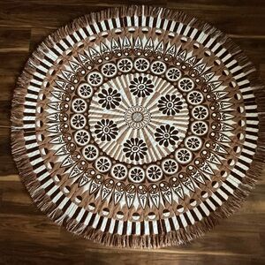 Round Woven Throw with Funky Mandala Flower Motif | Tablecloth | Mug Rug  | 70’s
